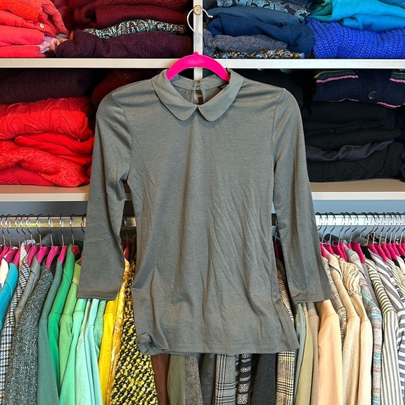 Ann Taylor gray collared 3/4 quarter length sleeve top size XS​ - Picture 1 of 3